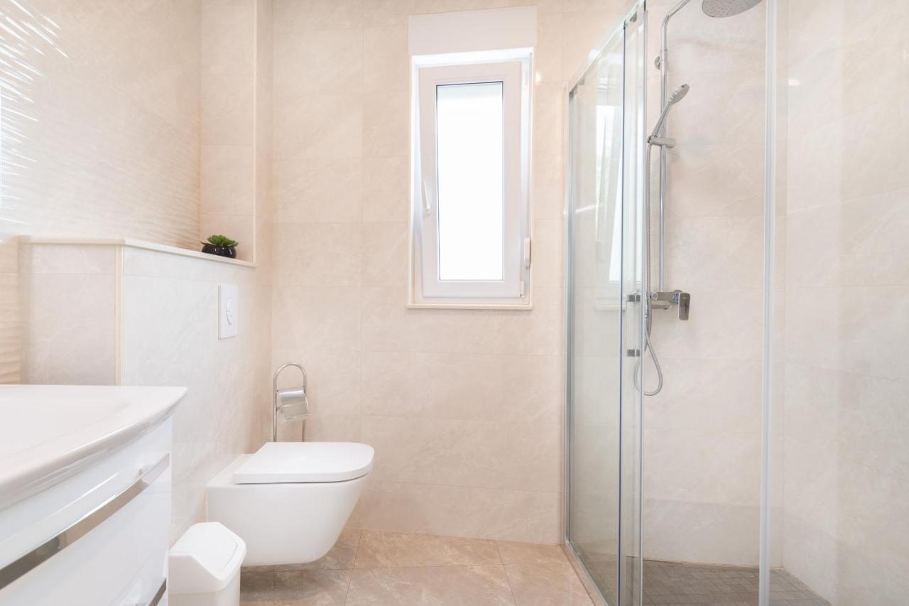 פרומאינה Solu Apartment מראה חיצוני תמונה