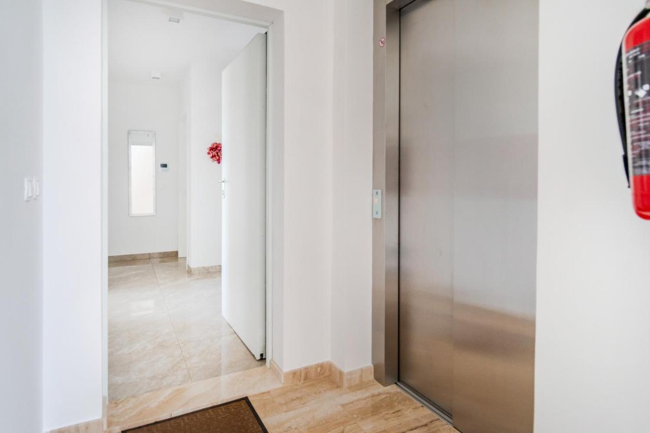 פרומאינה Solu Apartment מראה חיצוני תמונה